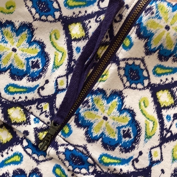 Hatley Nellie Short Sleeve Mini Mixed Flower Dot Print Zip Back Stretch Dress - Picture 3 of 3